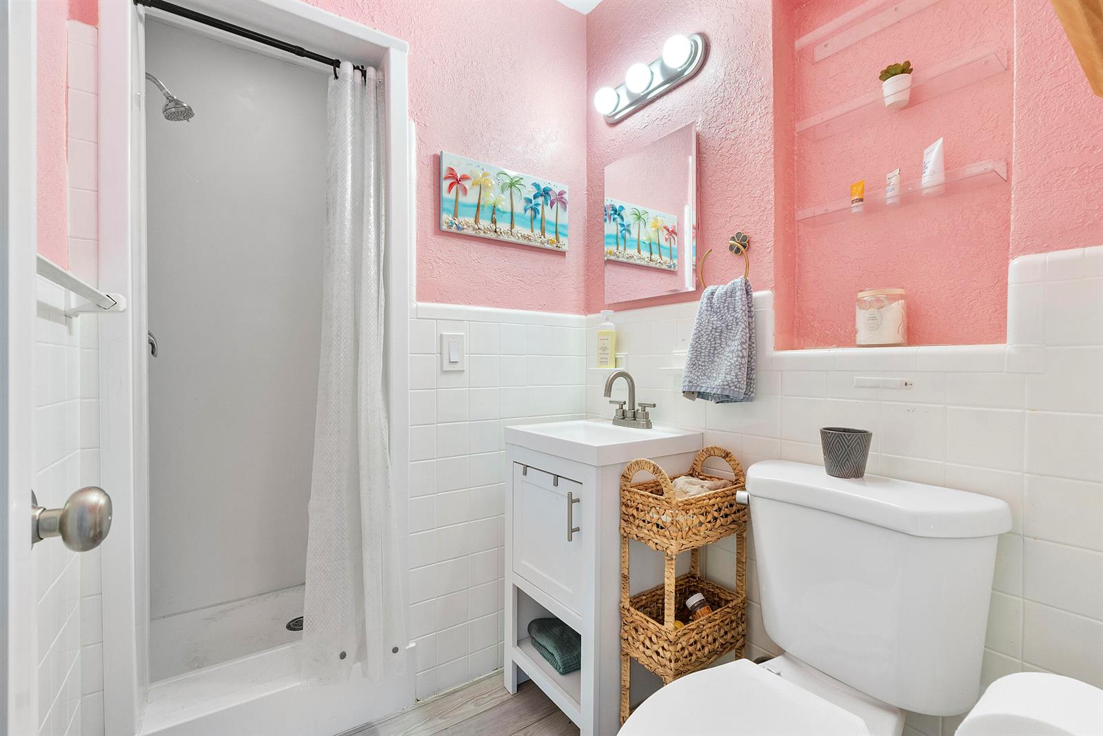 Ver detalles / 0 1742 sq. ft. $ 2026-10-04 0 foto