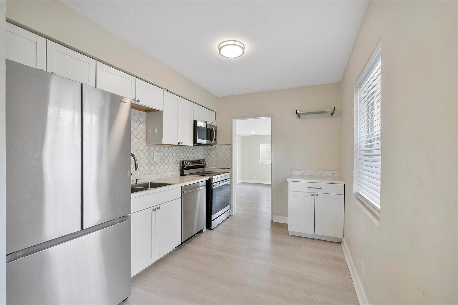 Ver detalles / 0 1742 sq. ft. $ 2026-10-04 0 foto