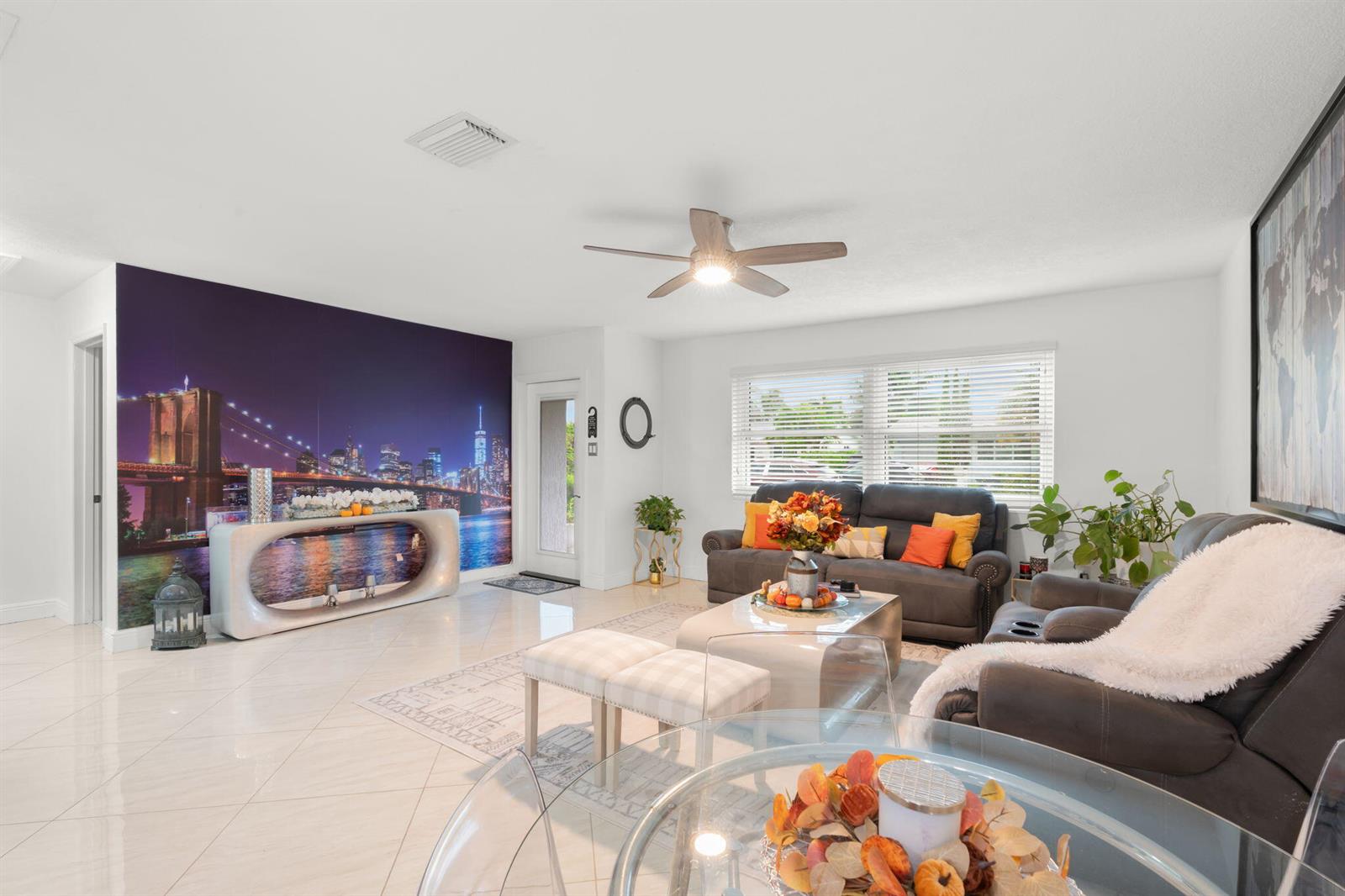 7541 3 / 2 1475 sq. ft. $ 2026-10-04 0 foto