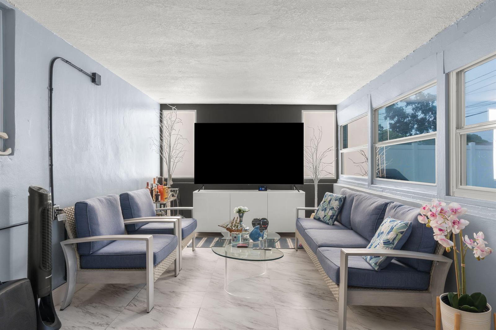 7541 3 / 2 1475 sq. ft. $ 2026-10-04 0 foto