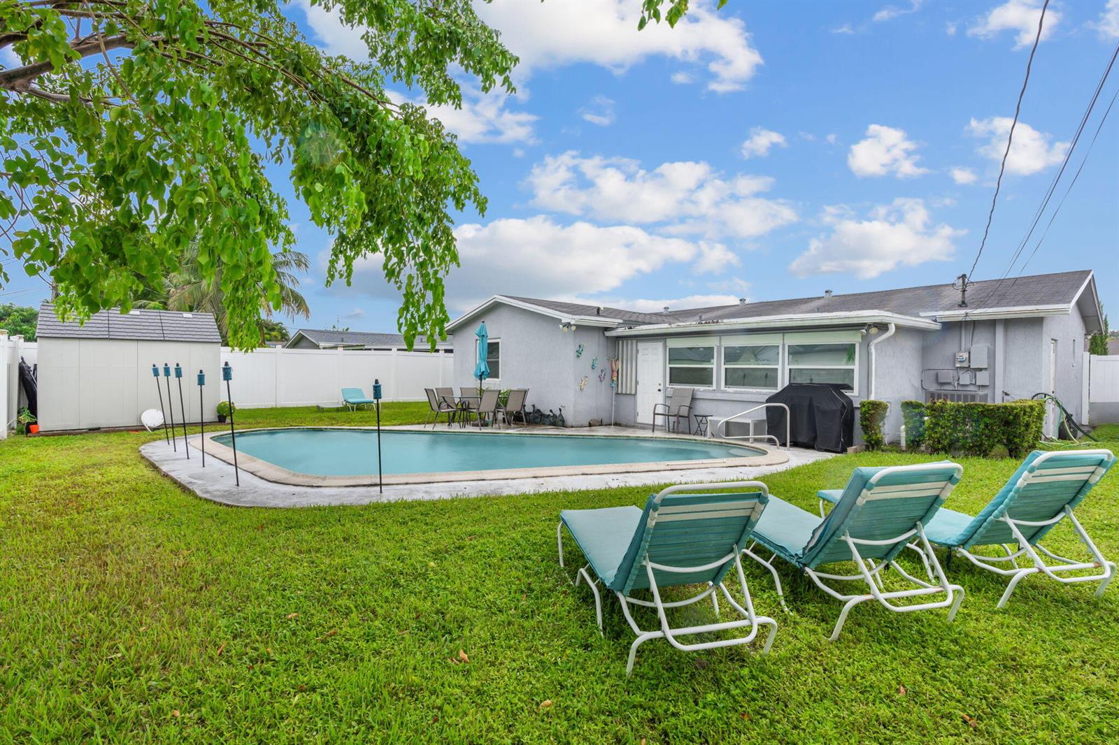7541 3 / 2 1475 sq. ft. $ 2026-10-04 0 foto