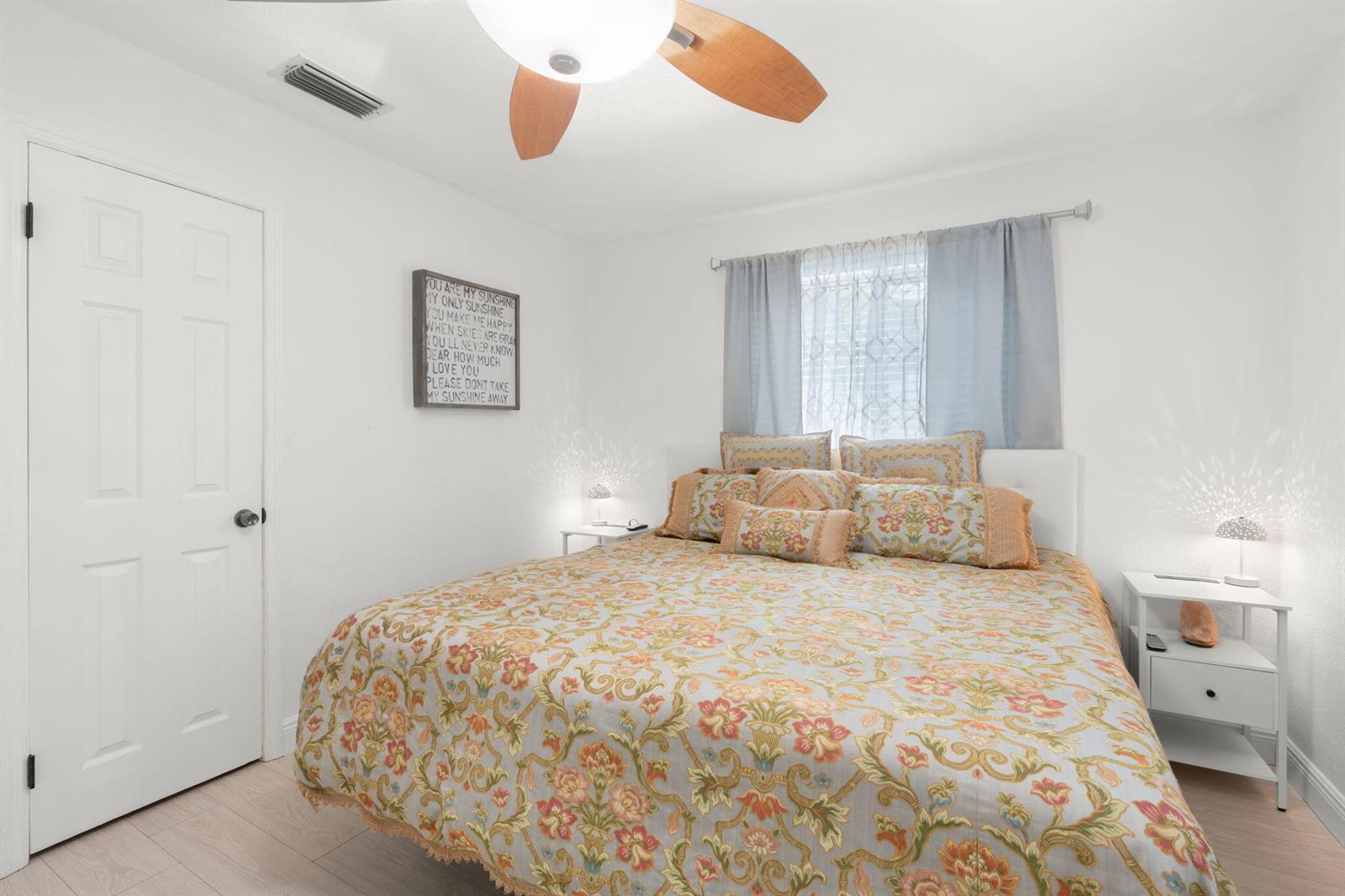 7541 3 / 2 1475 sq. ft. $ 2026-10-04 0 foto