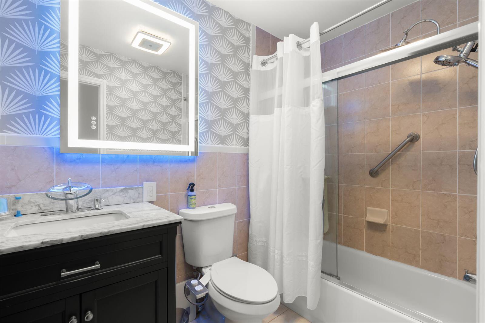 7541 3 / 2 1475 sq. ft. $ 2026-10-04 0 foto