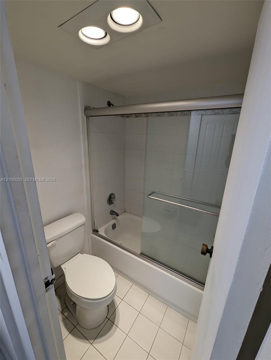 730 1 / 2 991 sq. ft. $ 2026-10-03 0 Photo