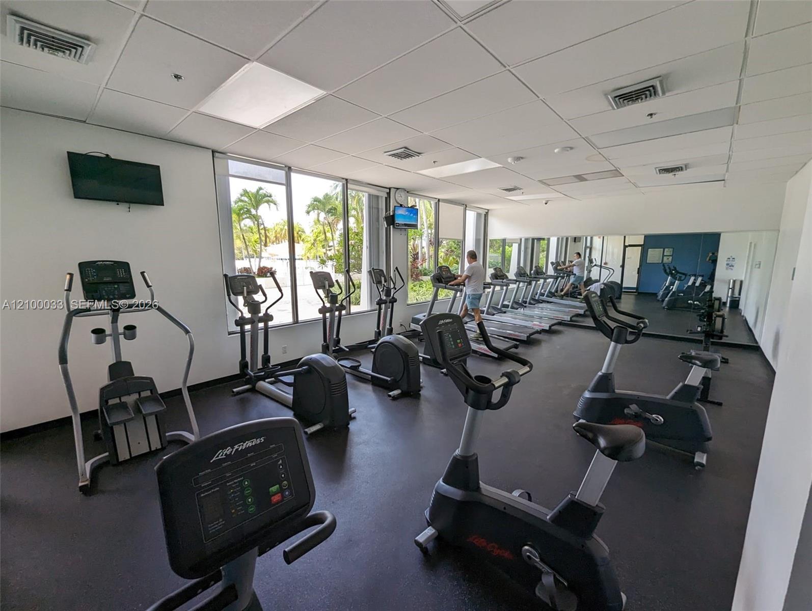 730 1 / 2 991 sq. ft. $ 2026-10-03 0 Photo