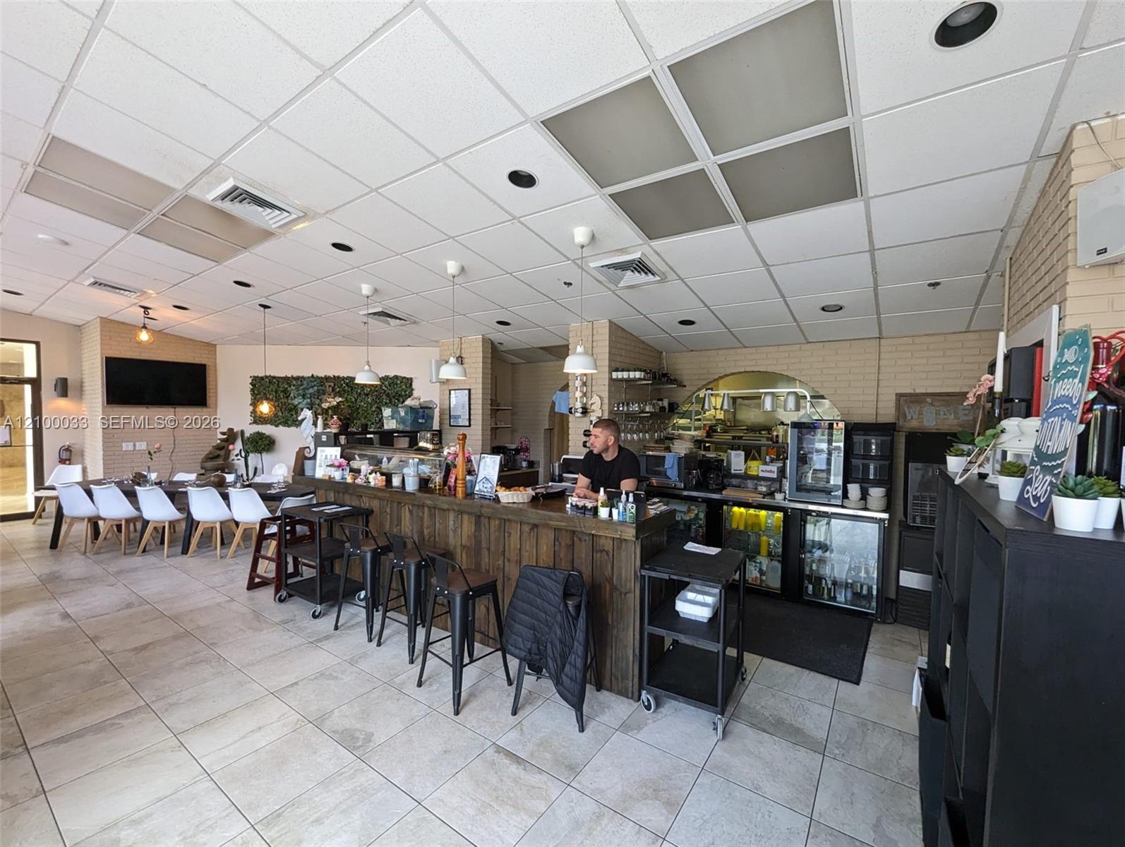 730 1 / 2 991 sq. ft. $ 2026-10-03 0 Photo