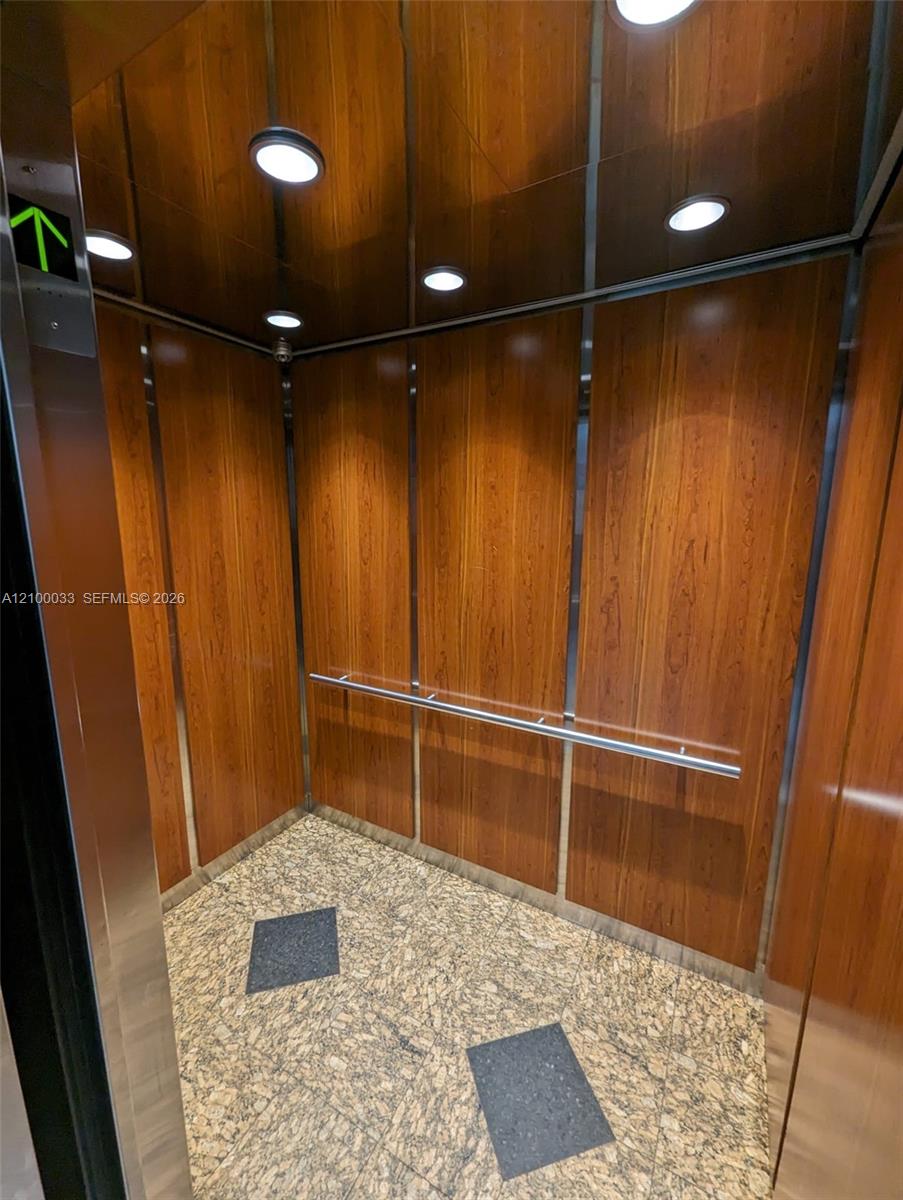 730 1 / 2 991 sq. ft. $ 2026-10-03 0 Photo