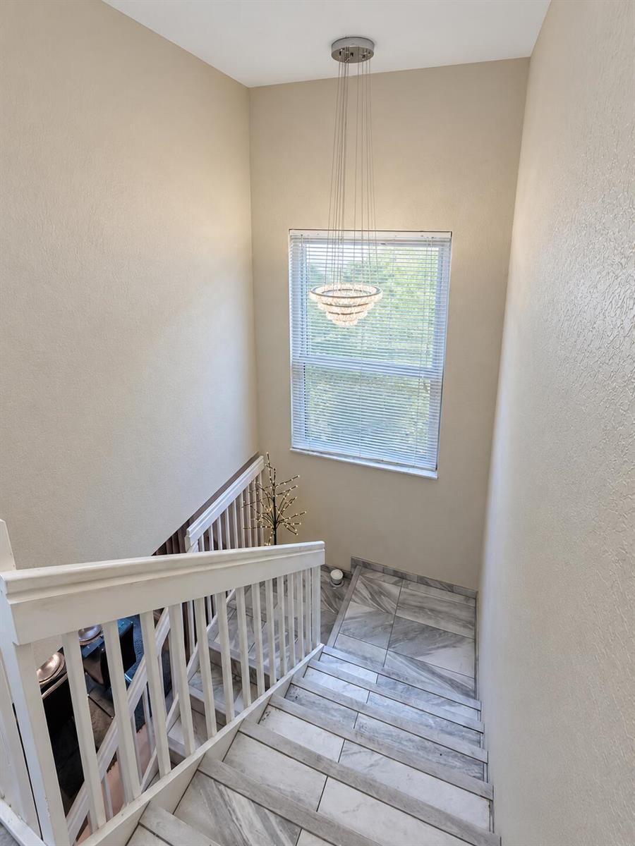 Ver detalles 5411 4 / 2077 sq. ft. $ 2026-10-04 0 foto