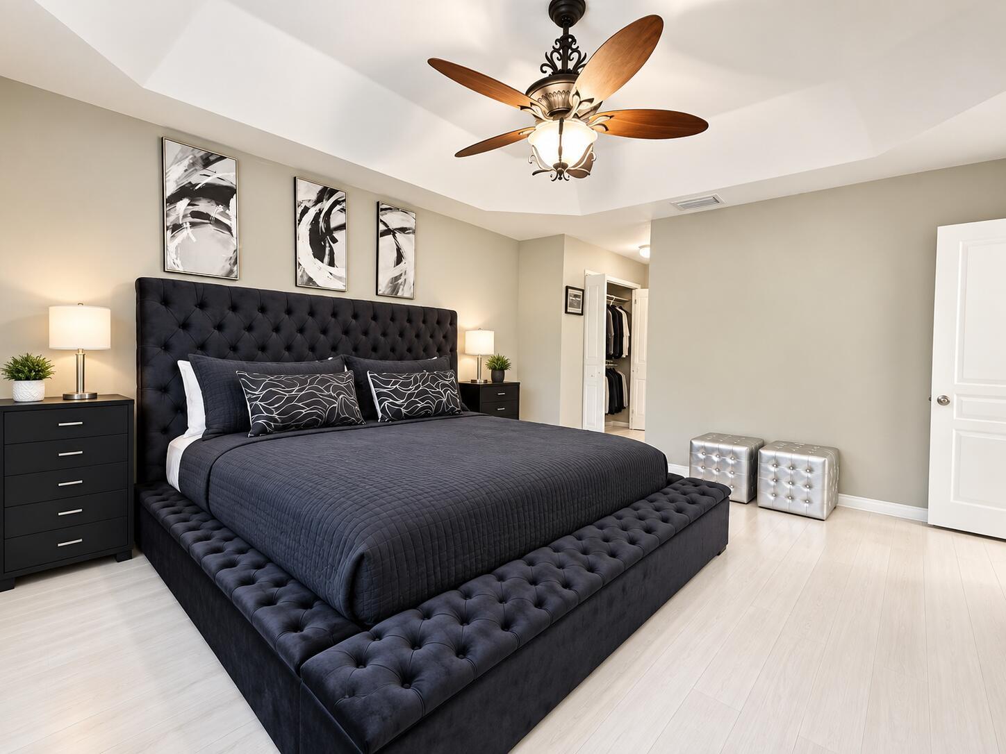 Ver detalles 5411 4 / 2077 sq. ft. $ 2026-10-04 0 foto