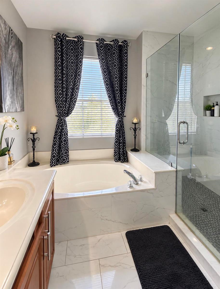 Ver detalles 5411 4 / 2077 sq. ft. $ 2026-10-04 0 foto