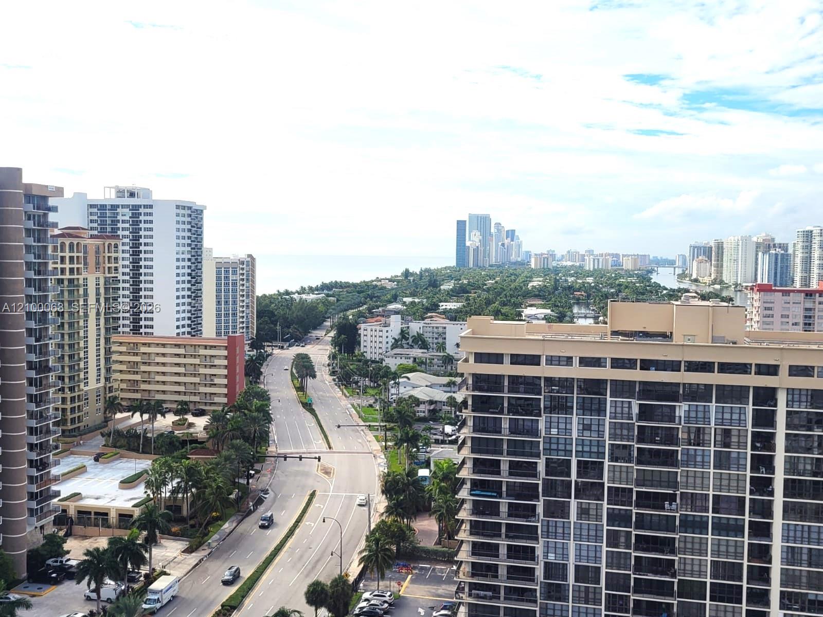 See details 19N 1 / 2 870 sq. ft. $ 2026-10-03 0 Photo