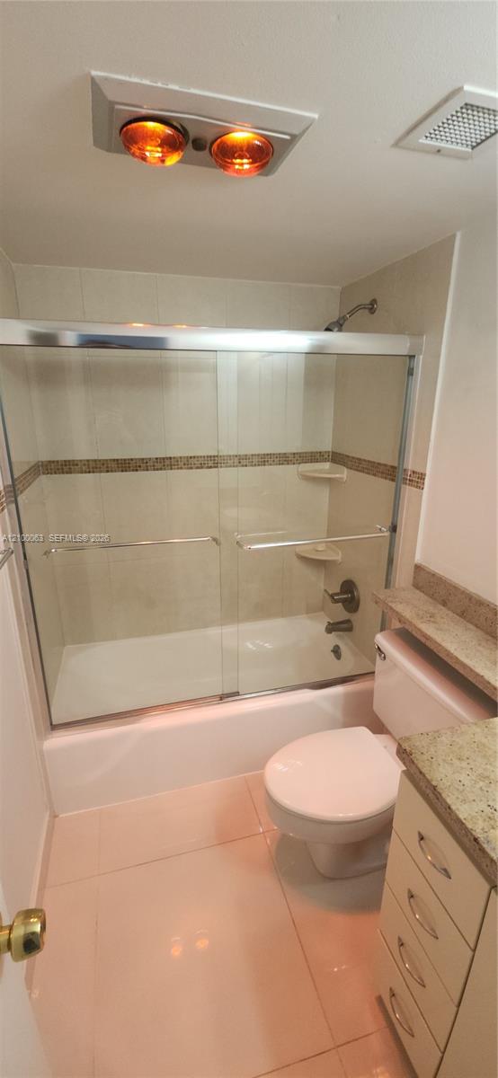 See details 19N 1 / 2 870 sq. ft. $ 2026-10-03 0 Photo