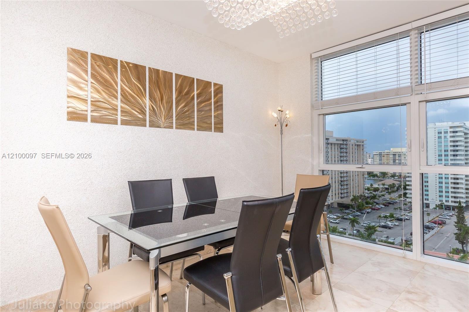 1107 1 / 1 871 sq. ft. $ 2026-10-03 0 foto