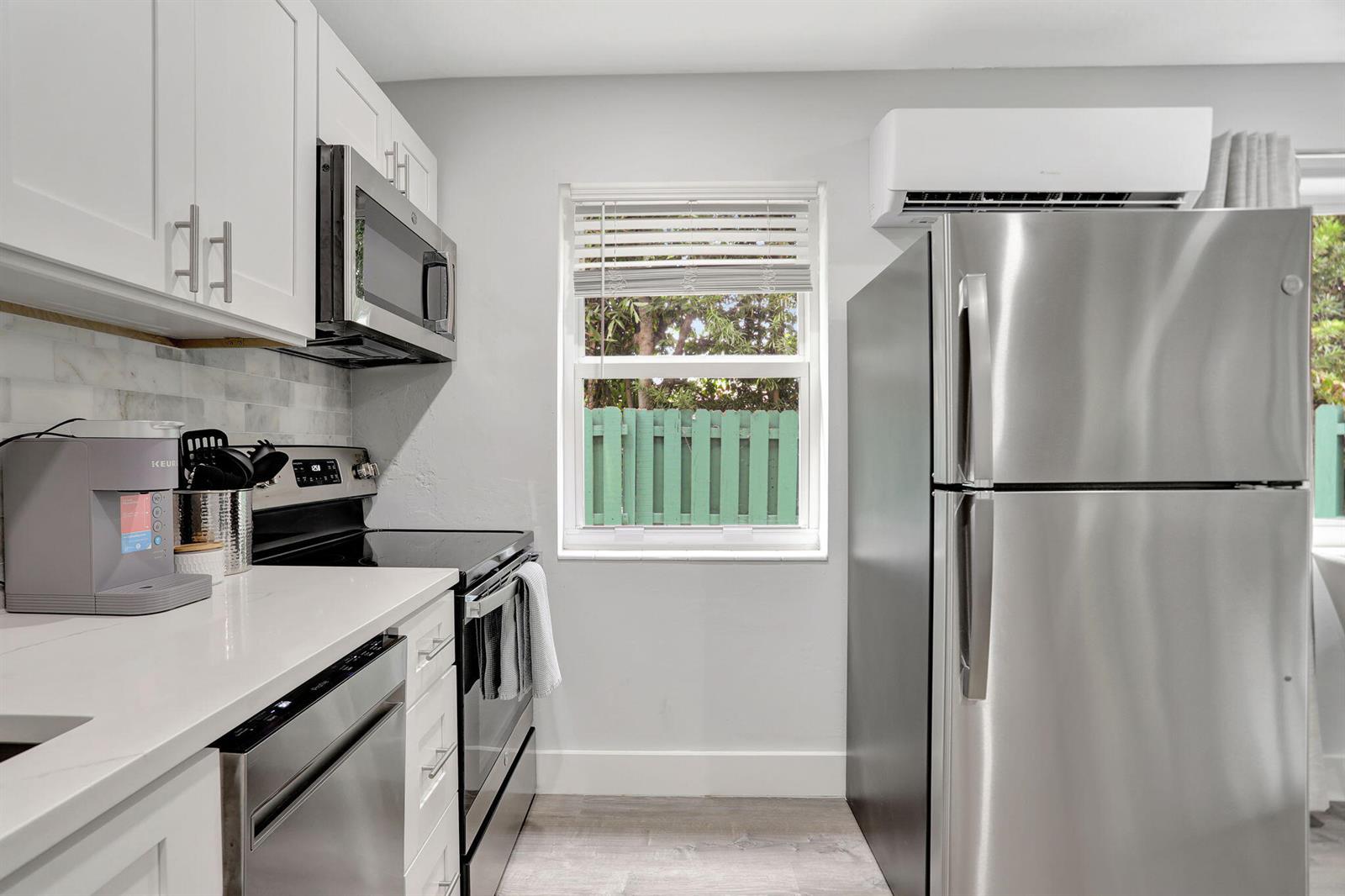   / 0 2685 sq. ft. $ 2026-10-04 0 foto