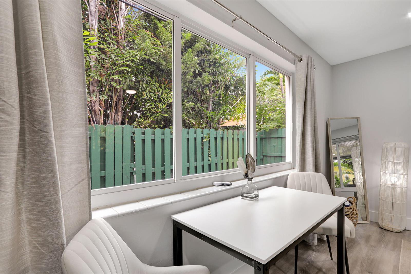   / 0 2685 sq. ft. $ 2026-10-04 0 foto