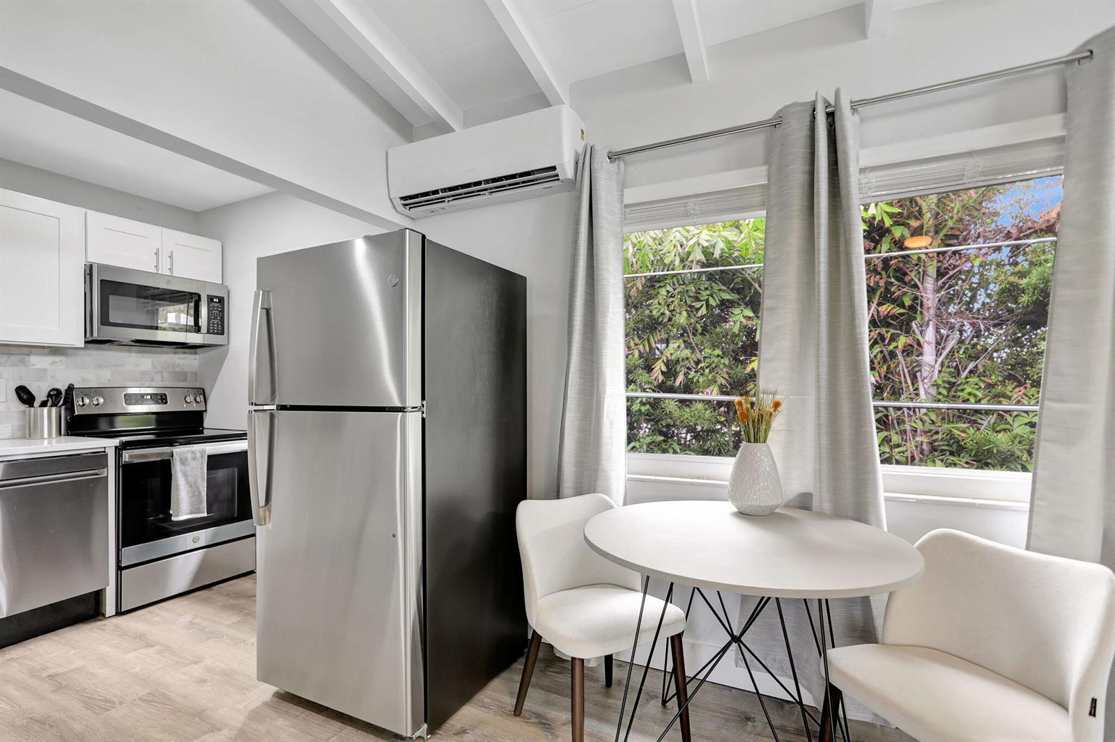   / 0 2685 sq. ft. $ 2026-10-04 0 foto