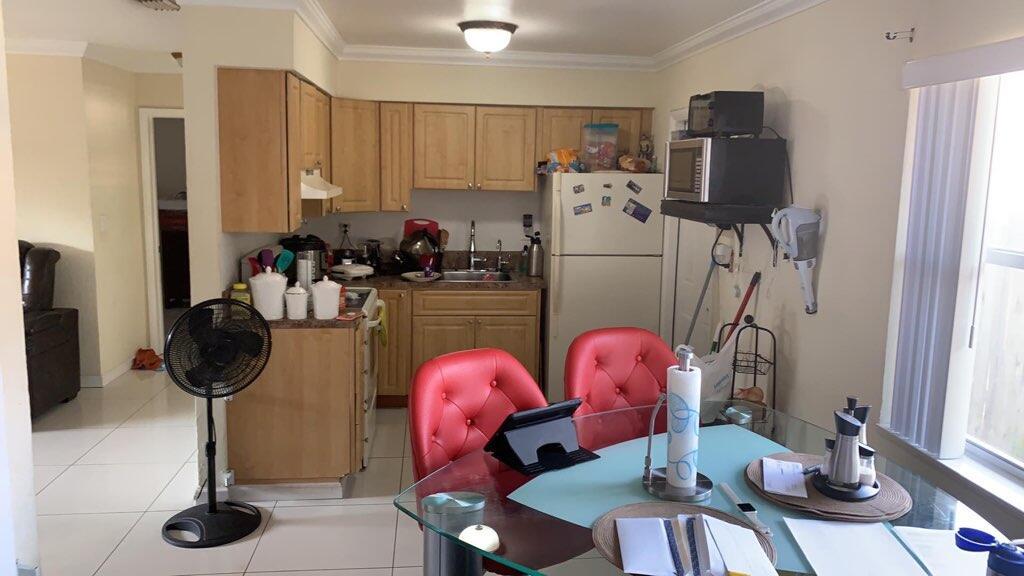   / 0 1790 sq. ft. $ 2026-10-04 0 foto