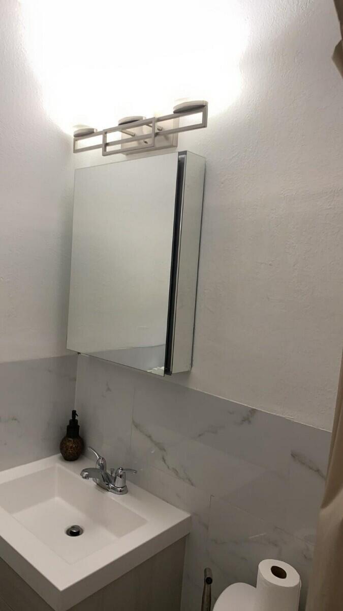   / 0 1790 sq. ft. $ 2026-10-04 0 foto