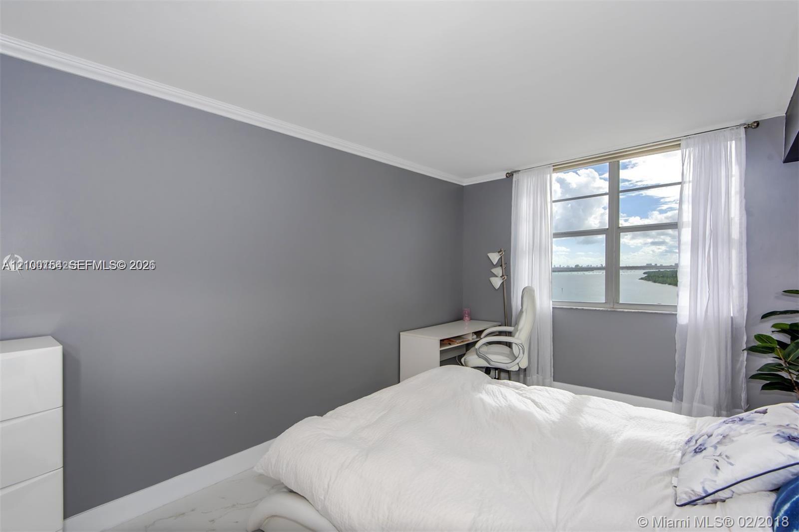 1102 1 / 2 762 sq. ft. $ 2026-10-03 0 Photo