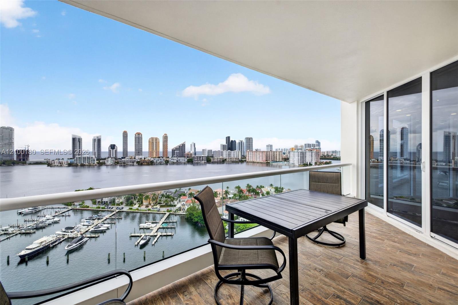 See details 2409-2410 4 / 4 4484 sq. ft. $ 2026-10-03 0 Photo