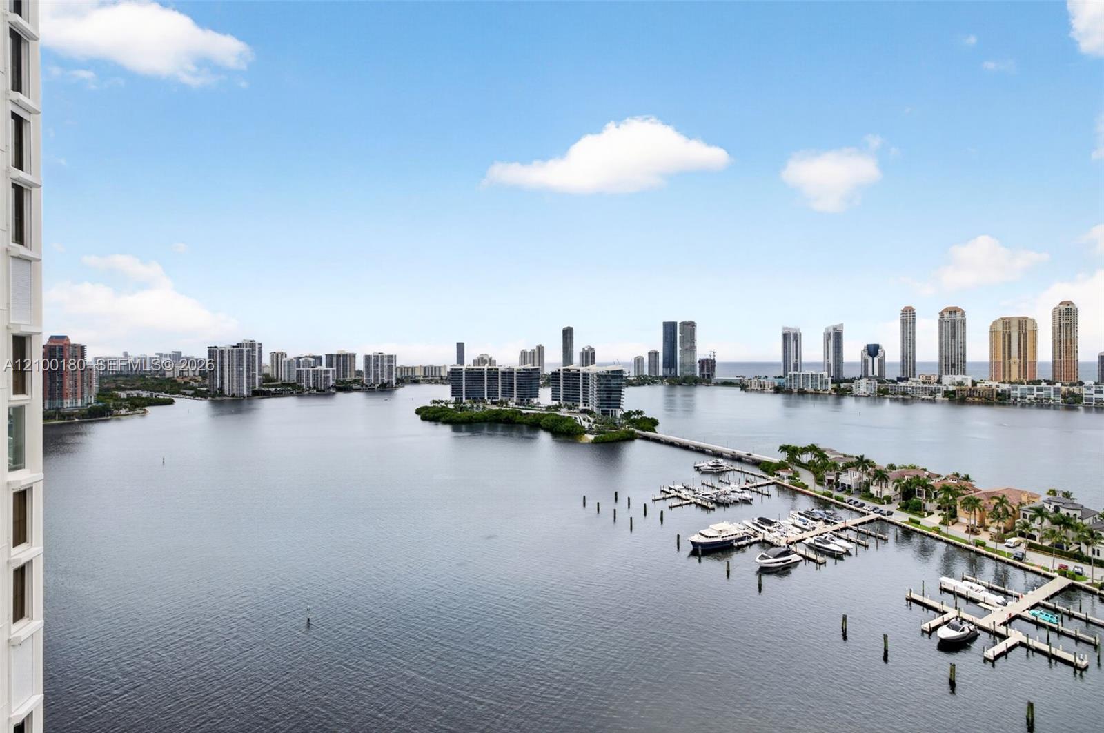 See details 2409-2410 4 / 4 4484 sq. ft. $ 2026-10-03 0 Photo