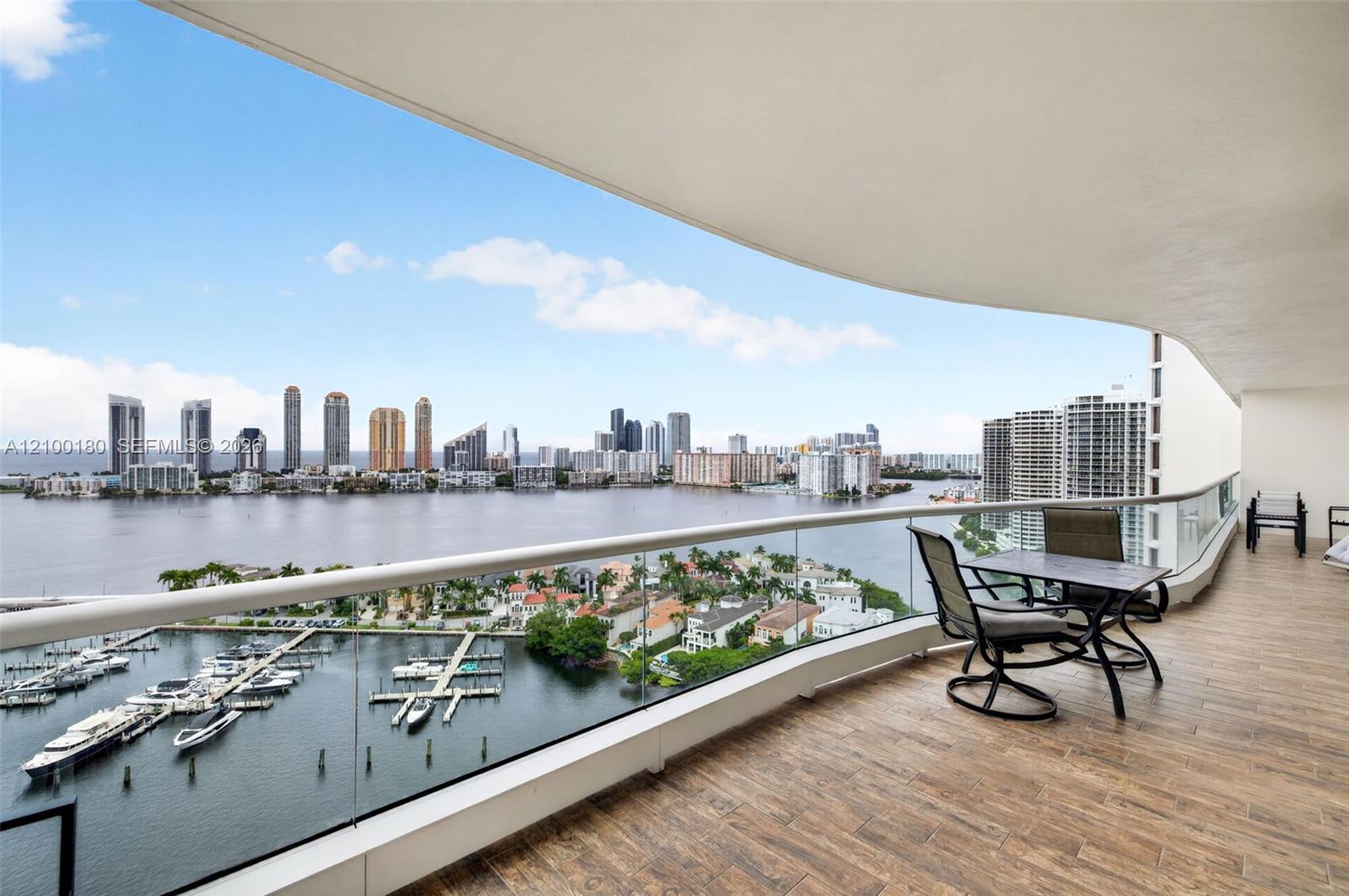 See details 2409-2410 4 / 4 4484 sq. ft. $ 2026-10-03 0 Photo