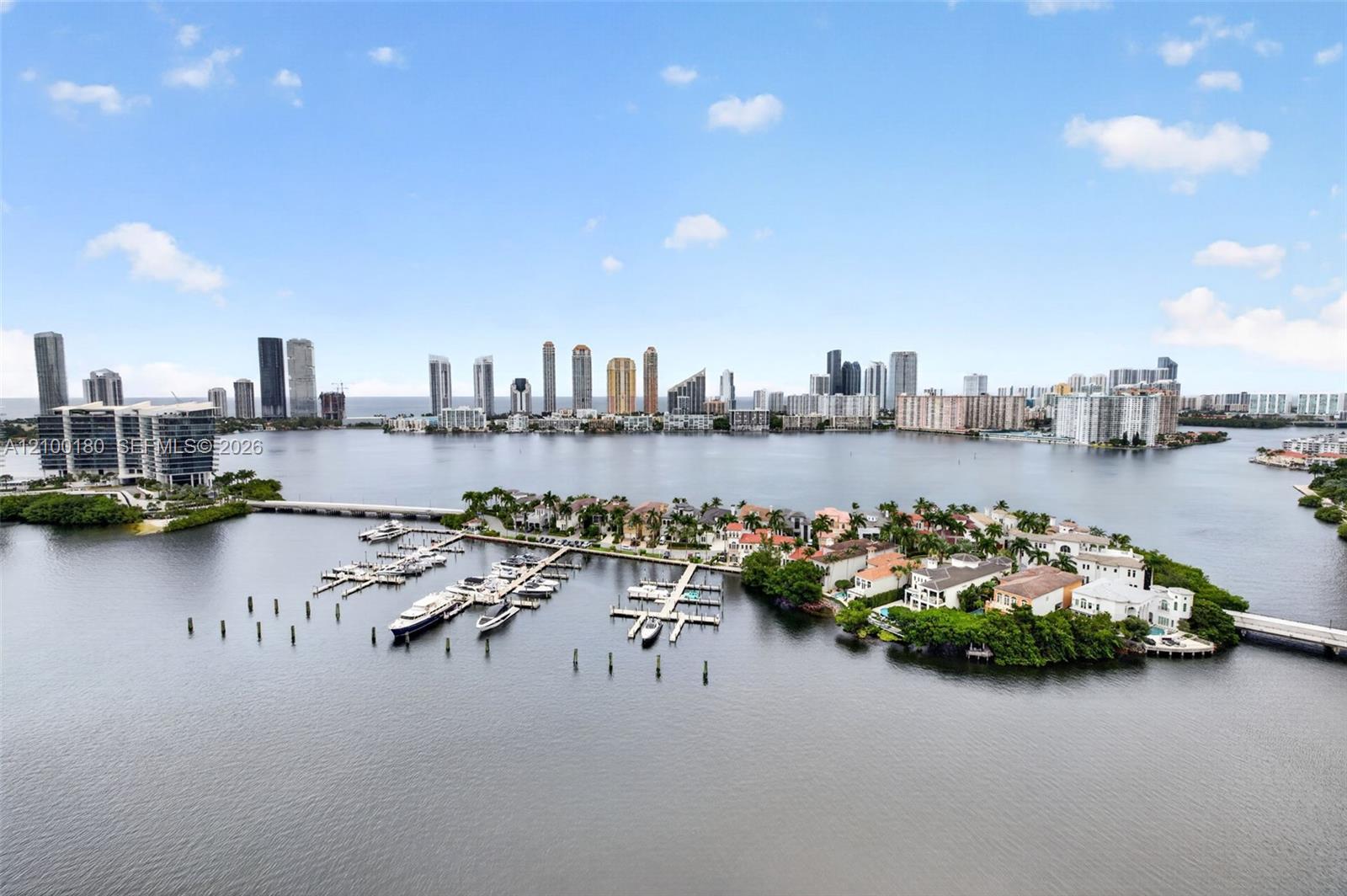 See details 2409-2410 4 / 4 4484 sq. ft. $ 2026-10-03 0 Photo