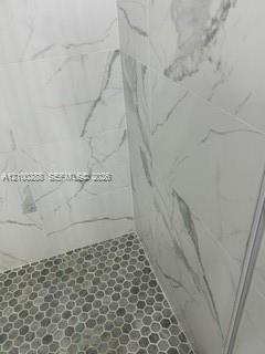 501 2 / 2 1150 sq. ft. $ 2026-10-04 0 Photo