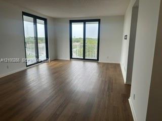501 2 / 2 1150 sq. ft. $ 2026-10-04 0 Photo