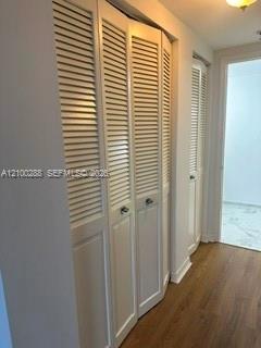 501 2 / 2 1150 sq. ft. $ 2026-10-04 0 Photo