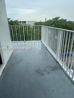 501 2 / 2 1150 sq. ft. $ 2026-10-04 0 Photo