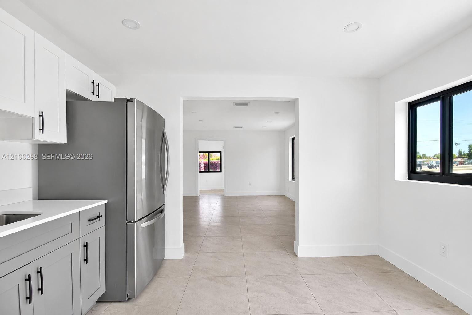 See details / 2195 sq. ft. $ 2026-10-04 0 Photo