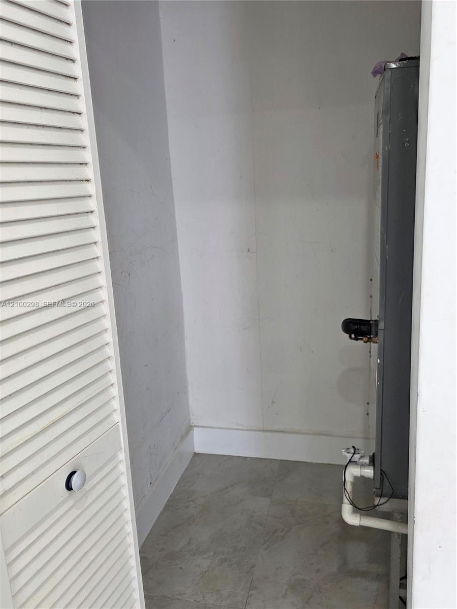 See details / 2195 sq. ft. $ 2026-10-04 0 Photo
