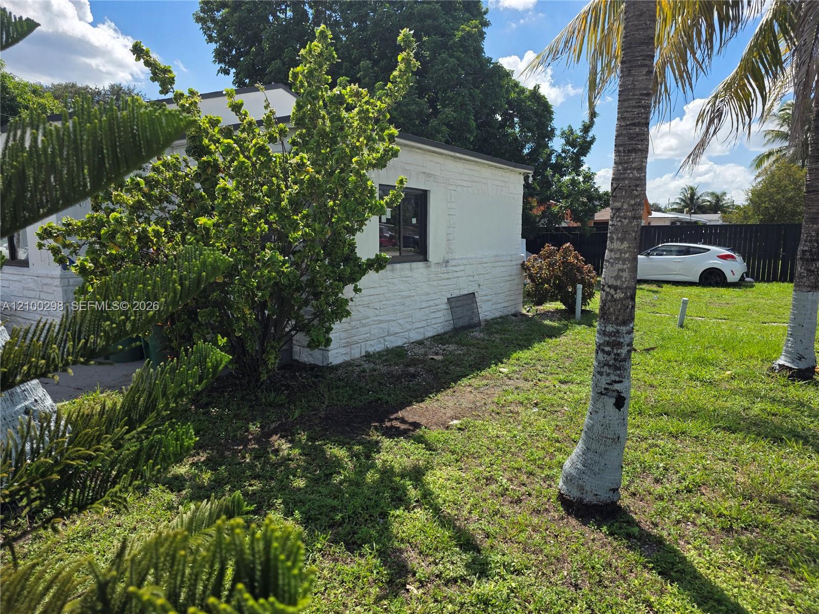 See details / 2195 sq. ft. $ 2026-10-04 0 Photo