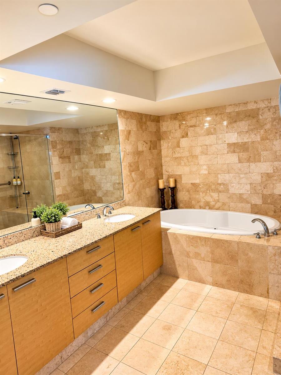 1210 2 / 2 1782 sq. ft. $ 2026-10-05 0 foto