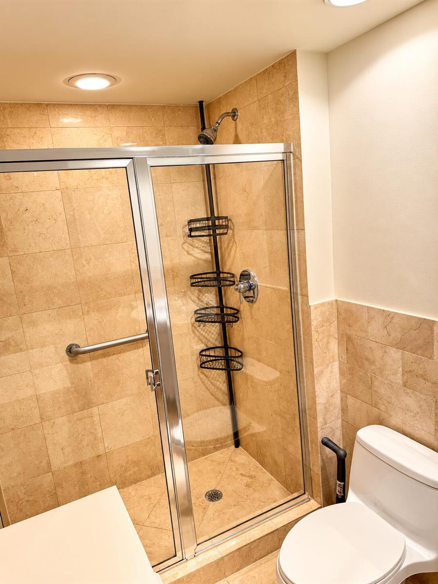 1210 2 / 2 1782 sq. ft. $ 2026-10-05 0 foto