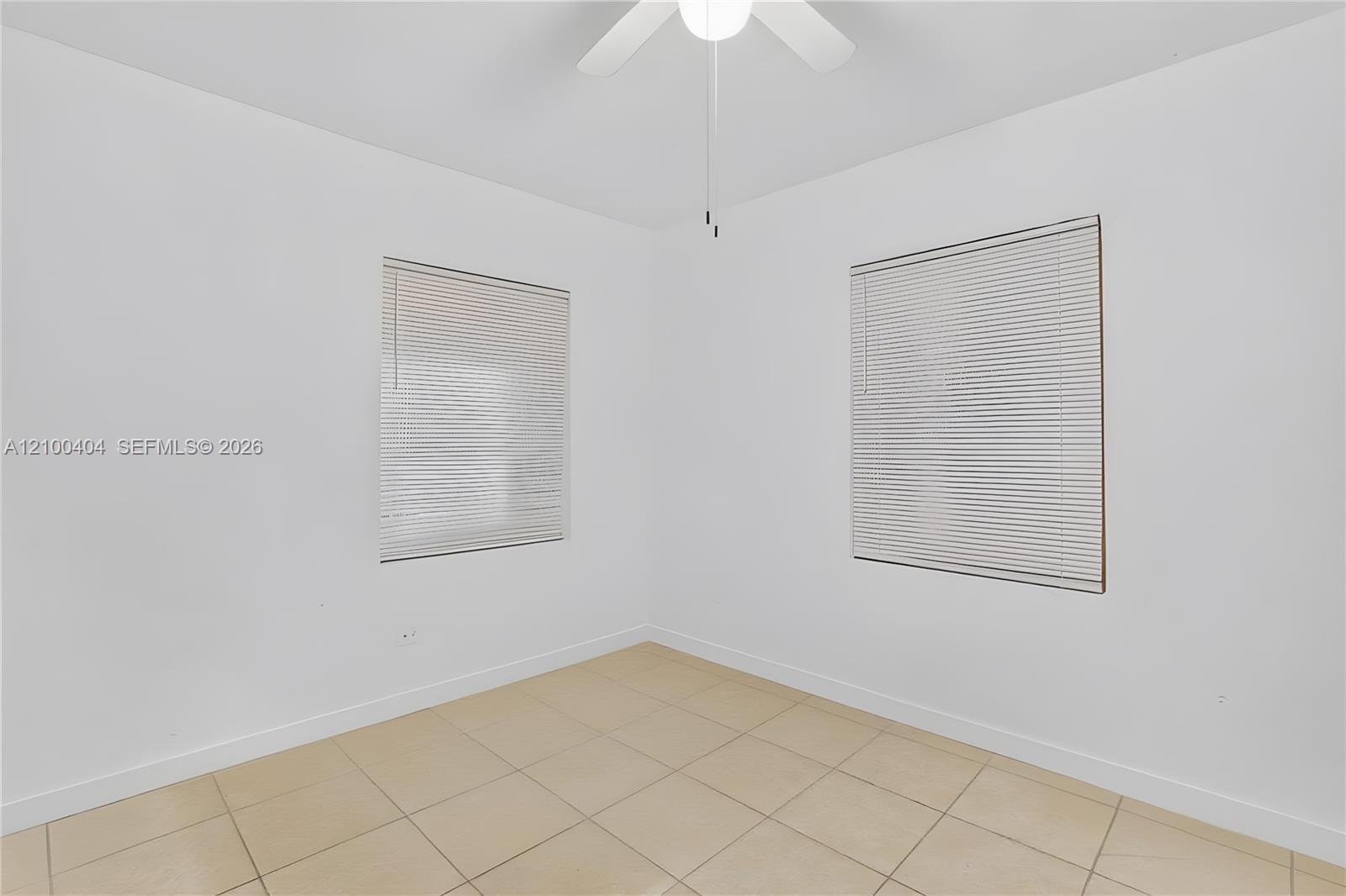Ver detalles / 1144 sq. ft. $ 2026-10-04 0 foto