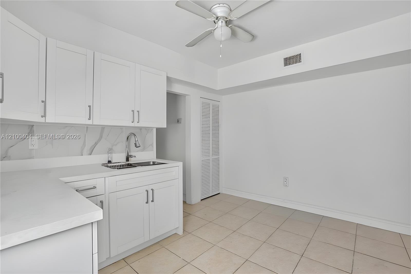 Ver detalles / 1144 sq. ft. $ 2026-10-04 0 foto