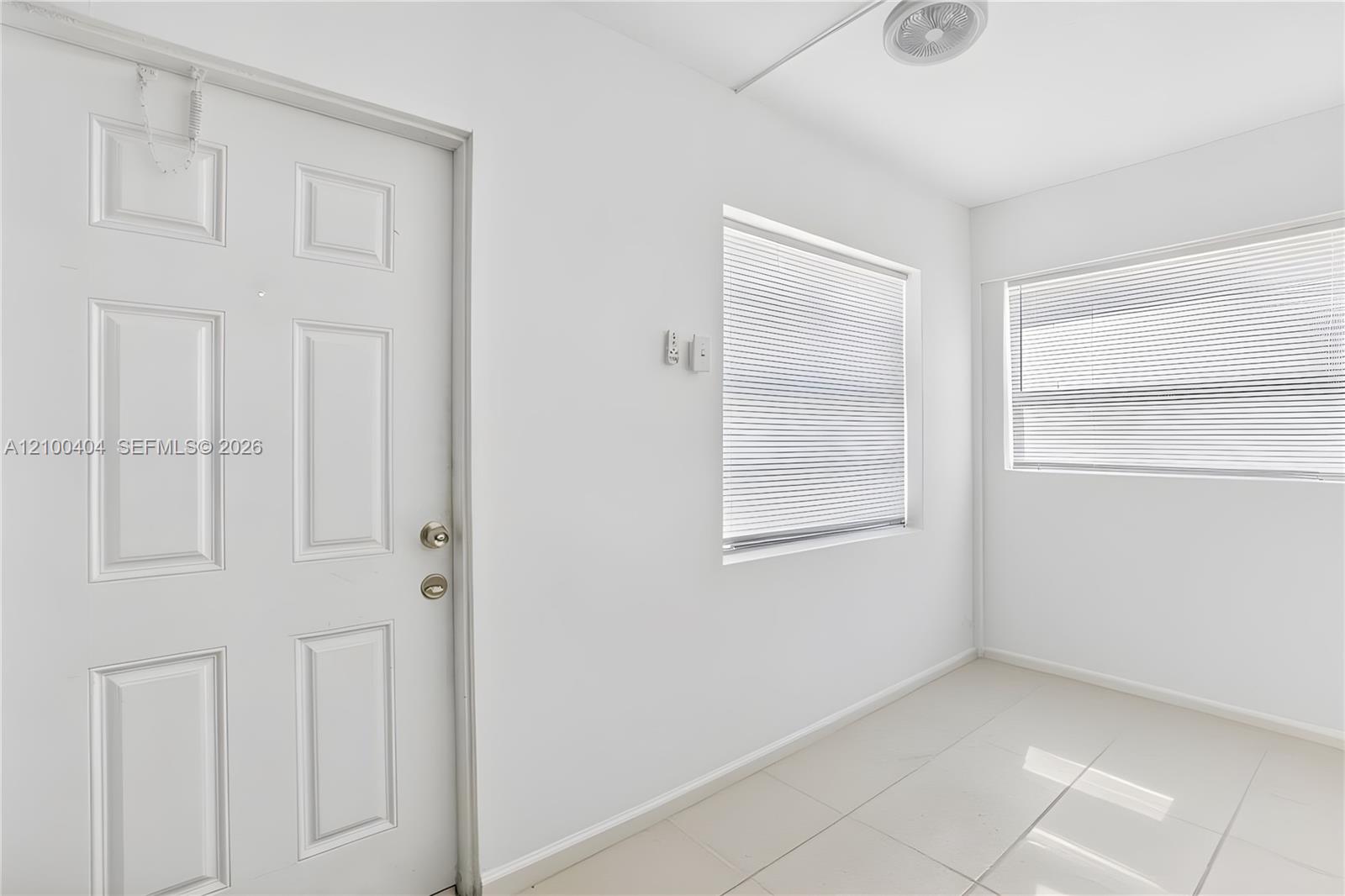 Ver detalles / 1144 sq. ft. $ 2026-10-04 0 foto