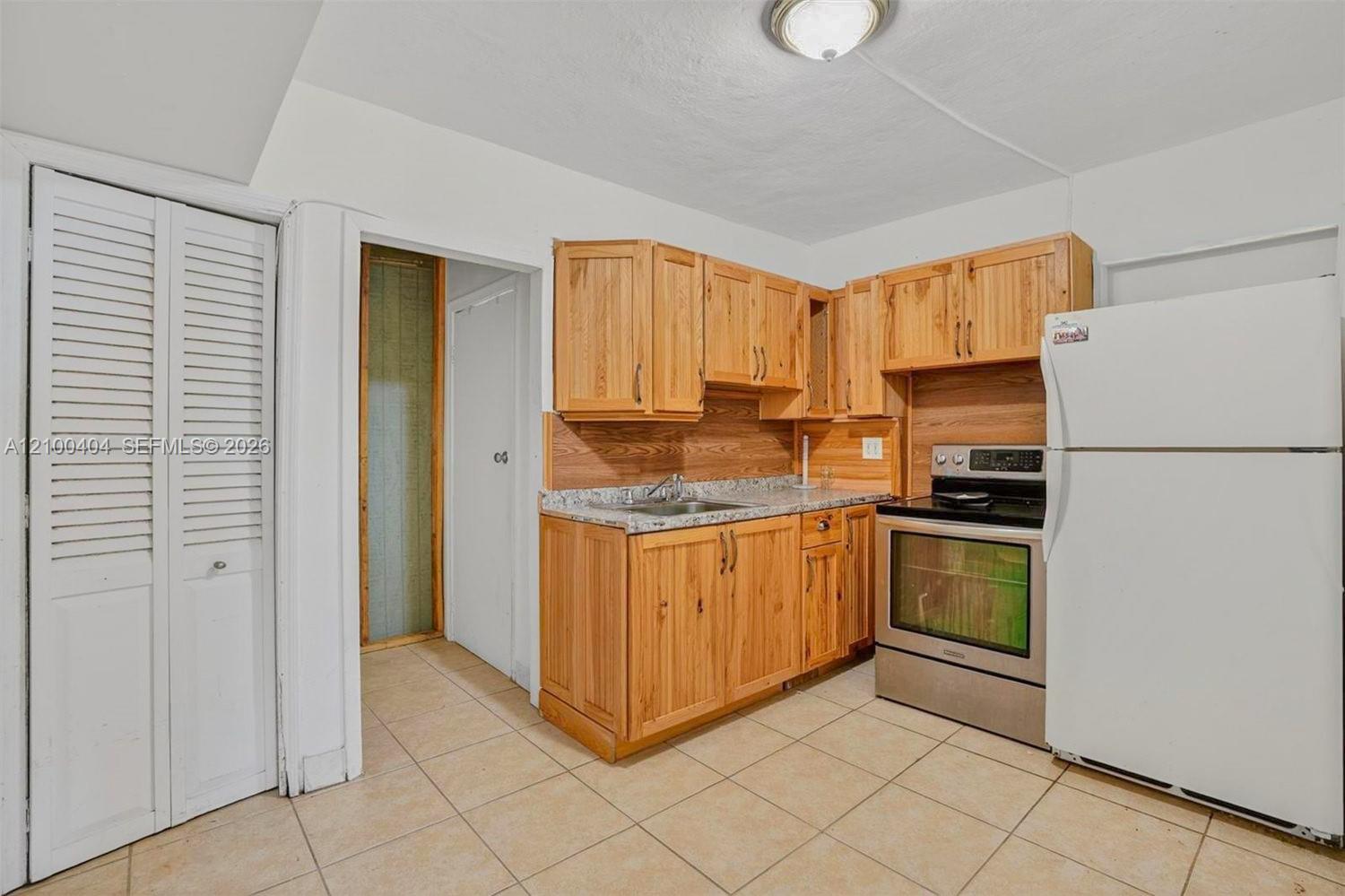 Ver detalles / 1144 sq. ft. $ 2026-10-04 0 foto