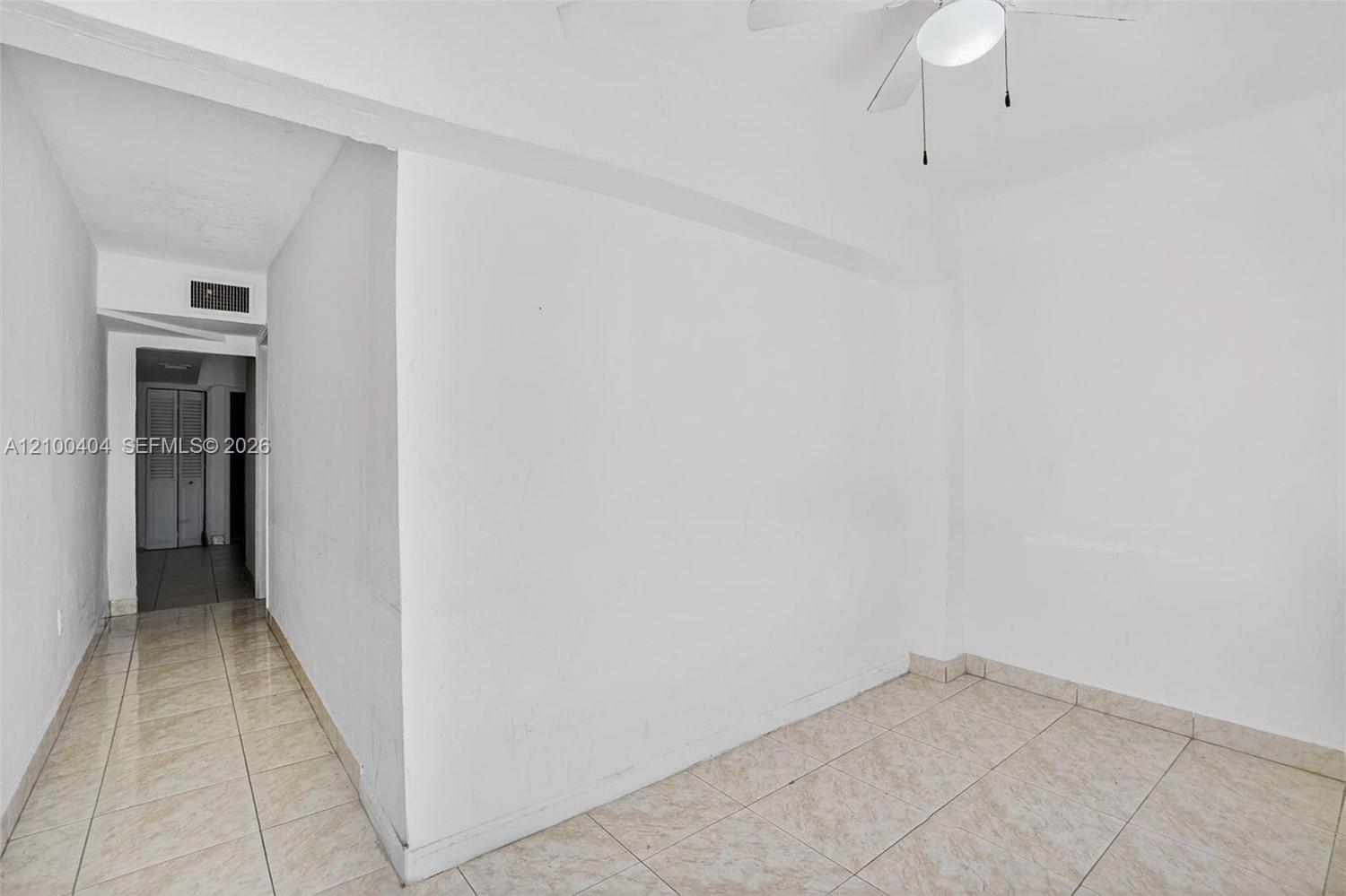Ver detalles / 1144 sq. ft. $ 2026-10-04 0 foto
