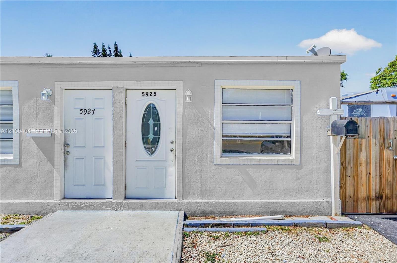 Ver detalles / 1144 sq. ft. $ 2026-10-04 0 foto