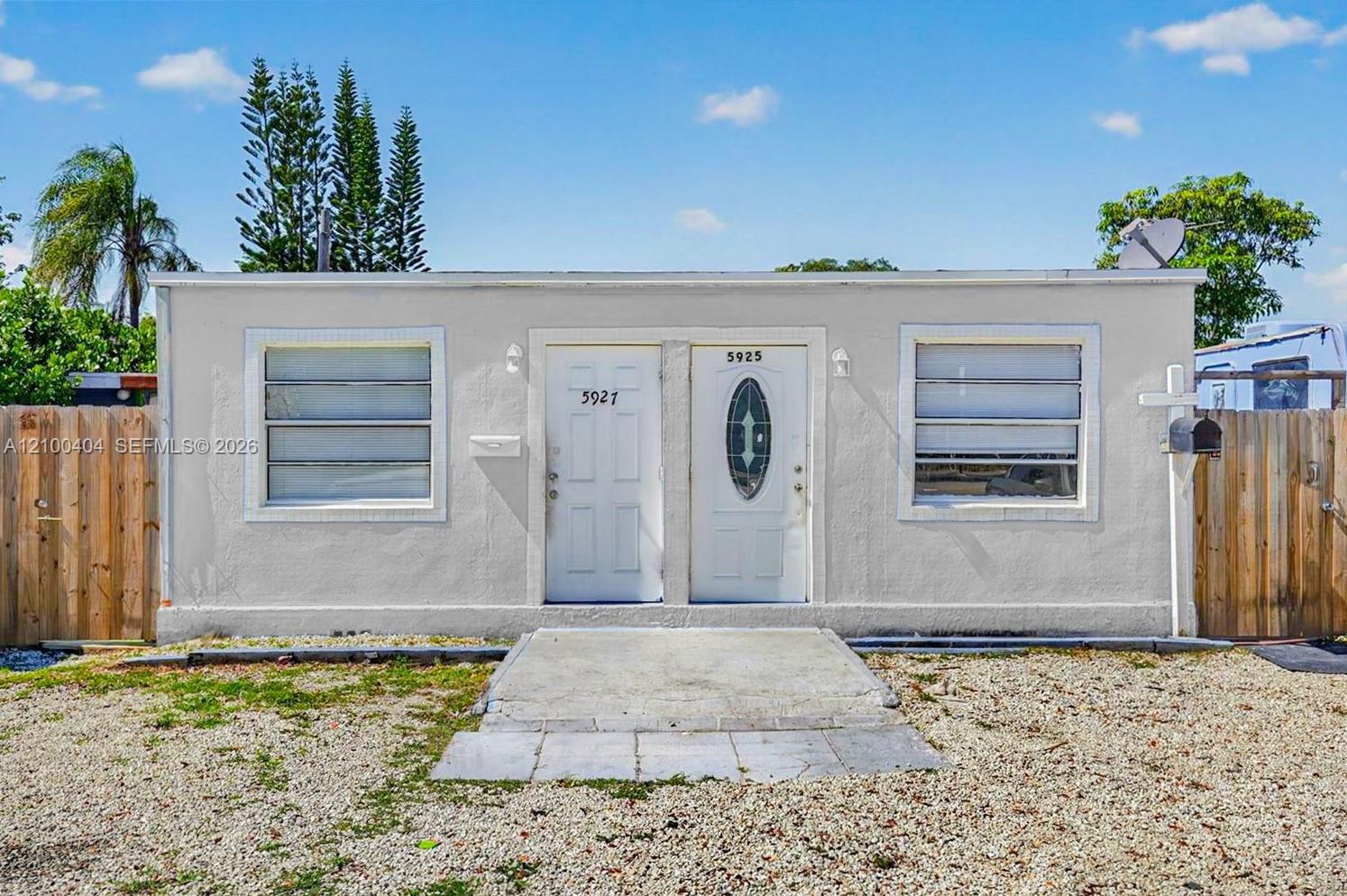 Ver detalles / 1144 sq. ft. $ 2026-10-04 0 foto