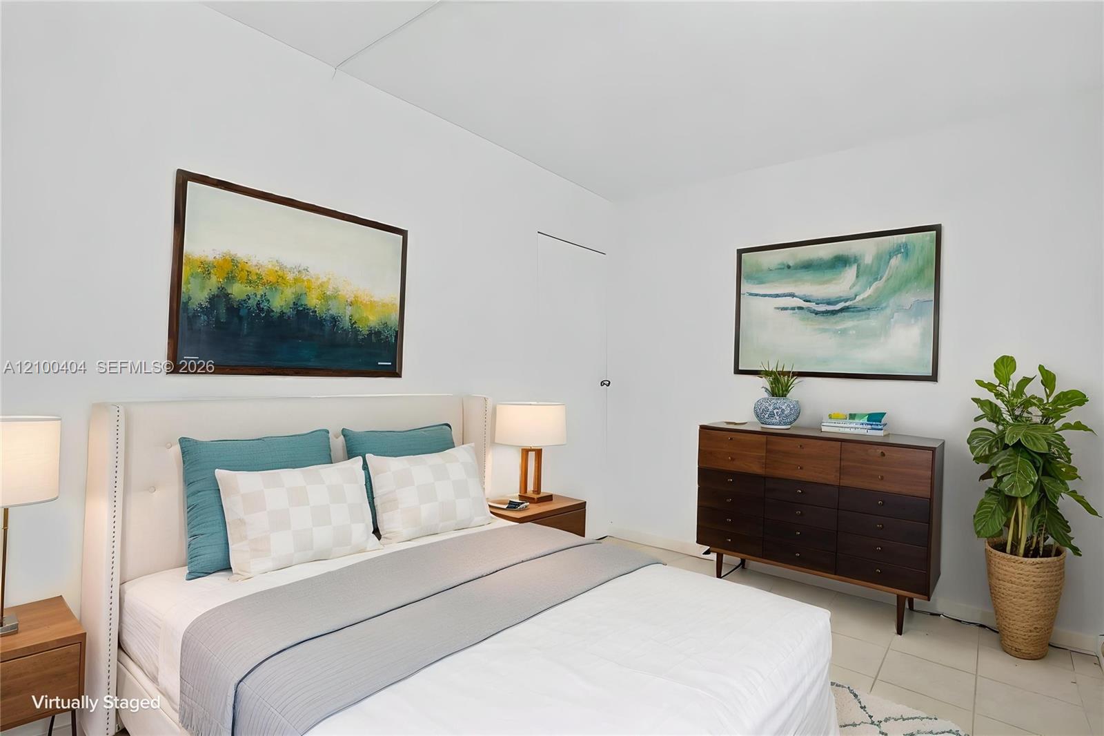 Ver detalles / 1144 sq. ft. $ 2026-10-04 0 foto