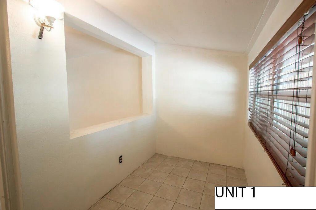 315/317  / 0 2084 sq. ft. $ 2026-10-05 0 foto