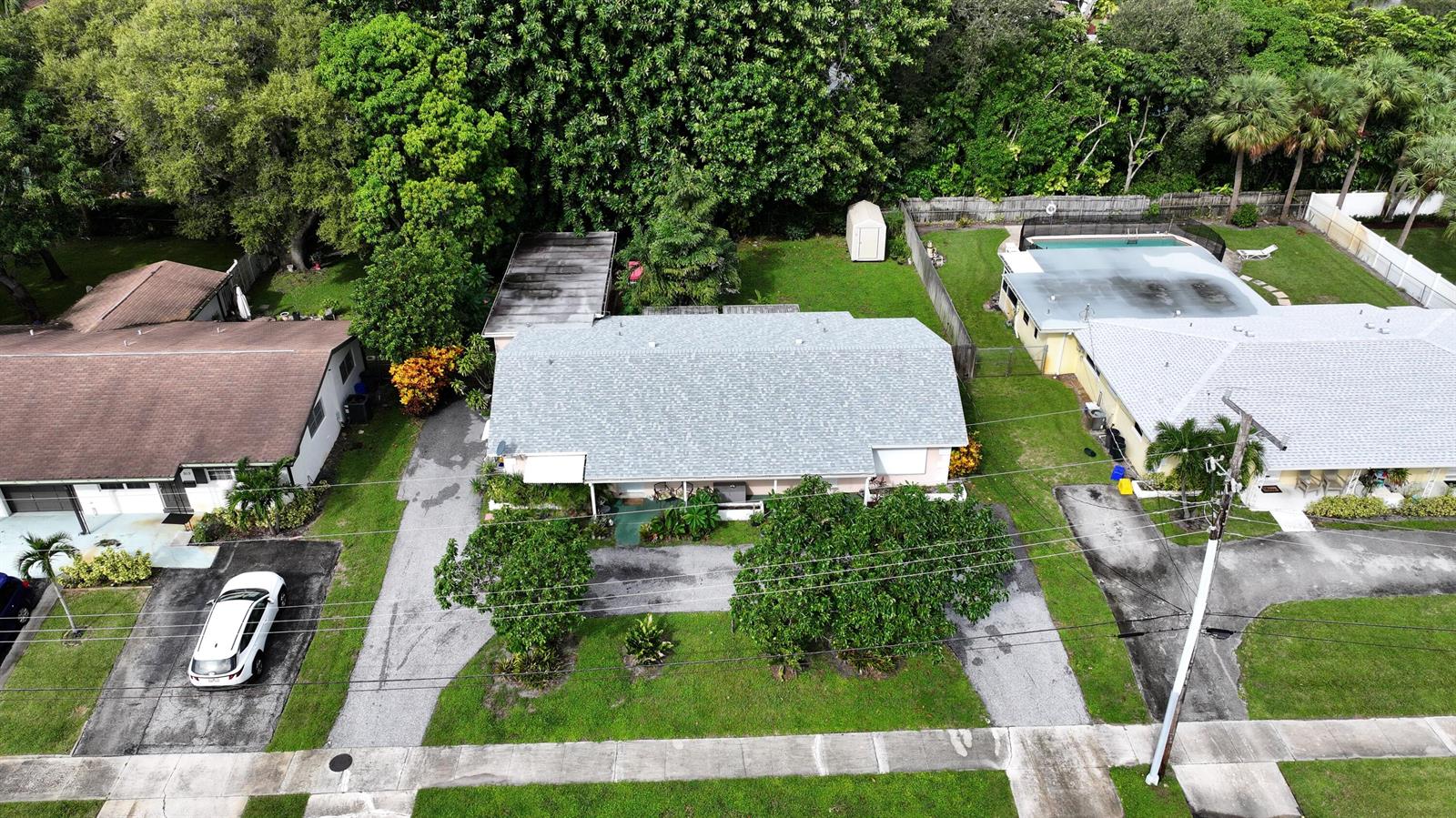 315/317  / 0 2084 sq. ft. $ 2026-10-05 0 foto