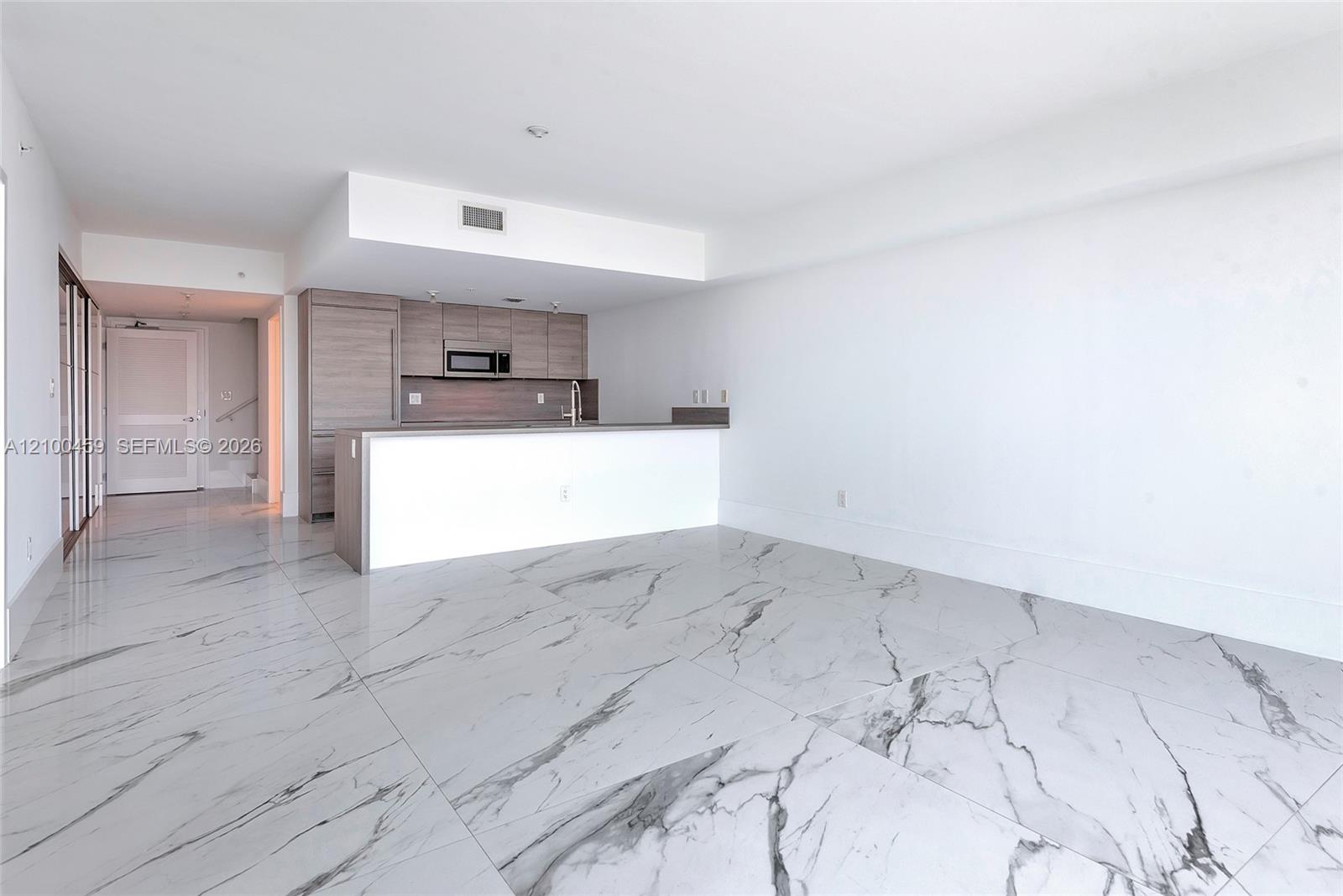 Photo 34 of Sunny Isles Blvd