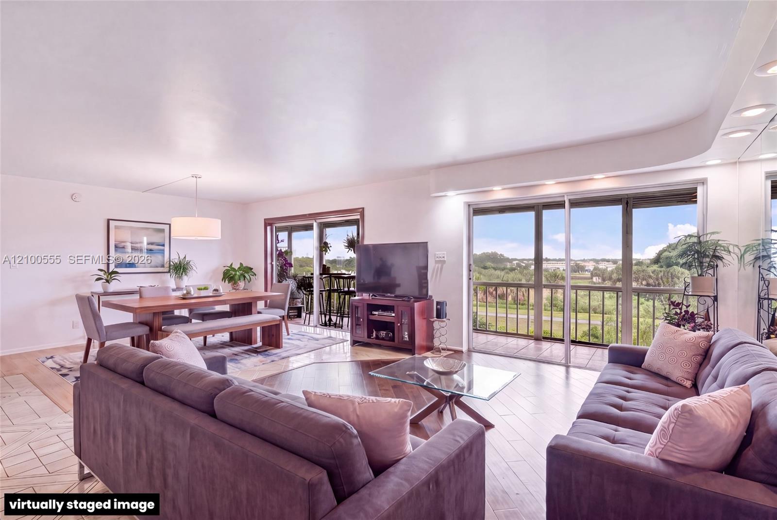 503-504 3 / 4 1550 sq. ft. $ 2026-10-05 0 Photo