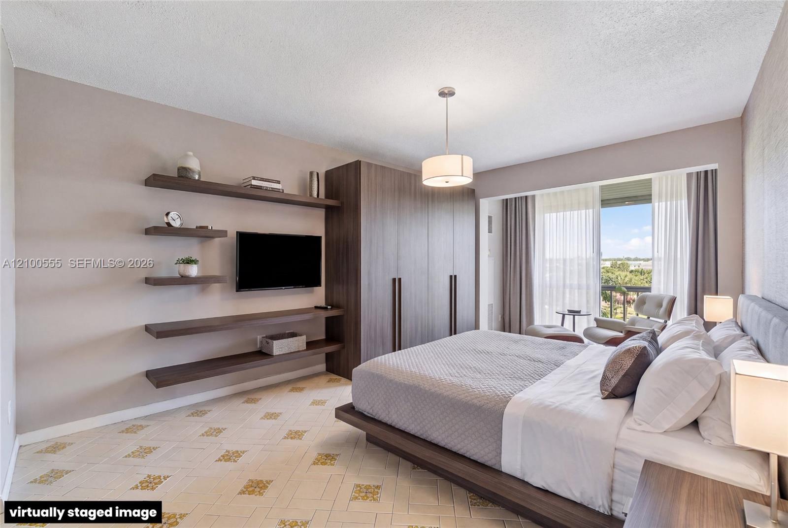 503-504 3 / 4 1550 sq. ft. $ 2026-10-05 0 Photo