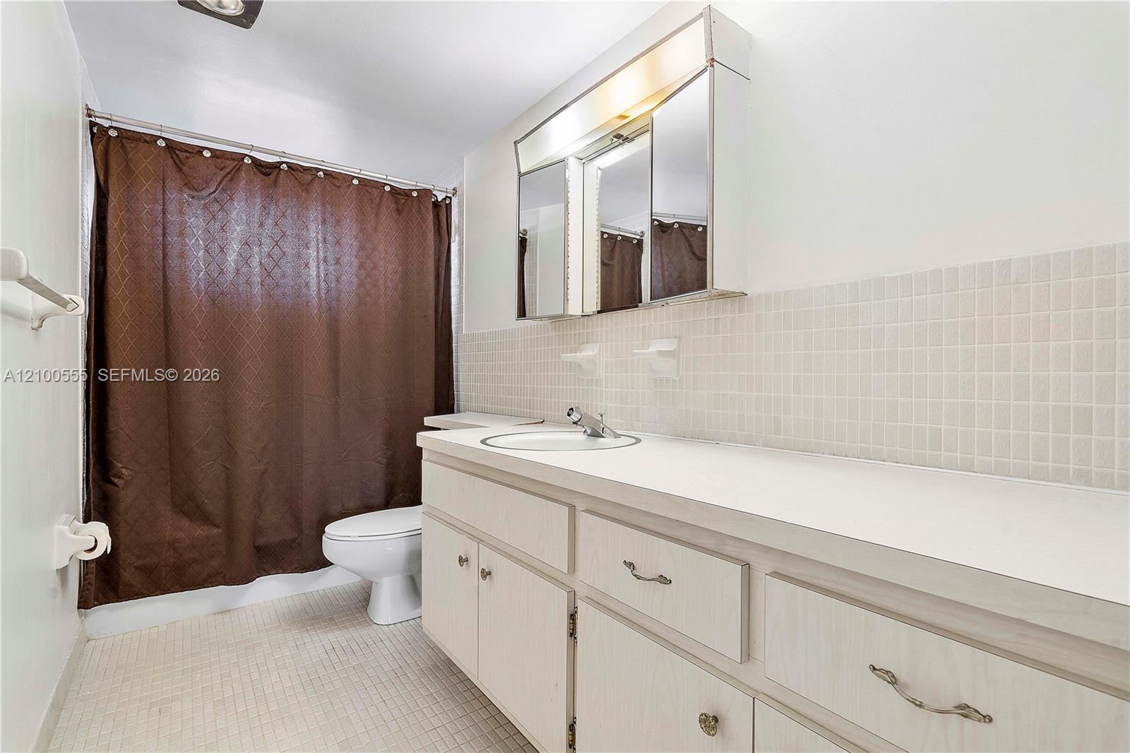 503-504 3 / 4 1550 sq. ft. $ 2026-10-05 0 Photo